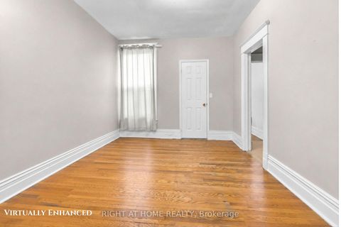 Photo 15 at 542 Crawford Street, Little Italy, Toronto