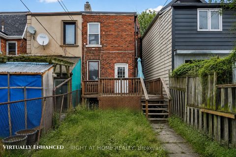 Photo 24 at 542 Crawford Street, Little Italy, Toronto