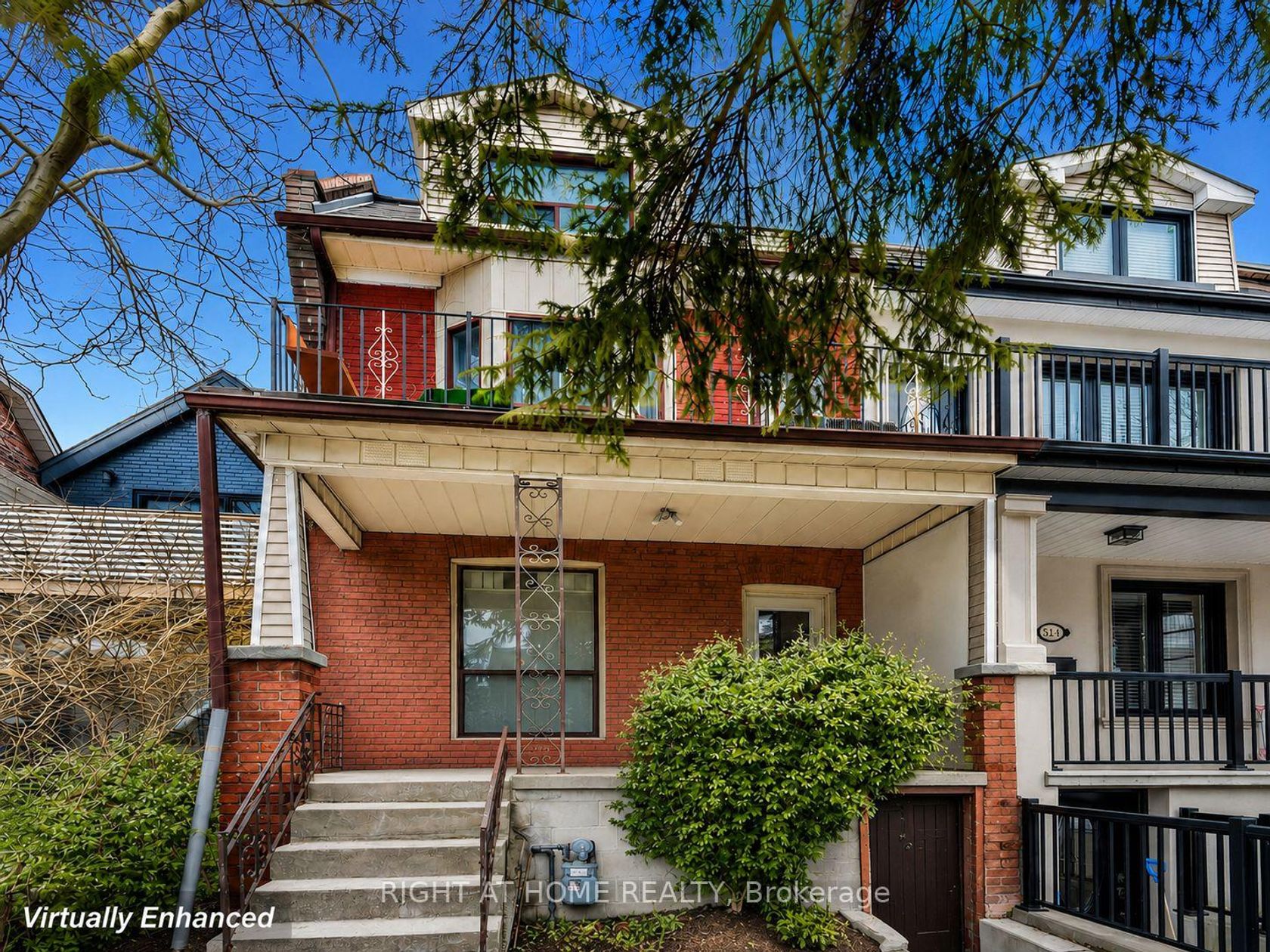 542 Crawford Street, Little Italy, Toronto photo number 2