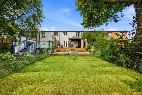Photo 19 at 33 Cheatham Place, Malvern, Toronto