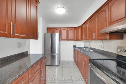 Photo 12 at 707 - 100 Dundalk Drive, Dorset Park, Toronto
