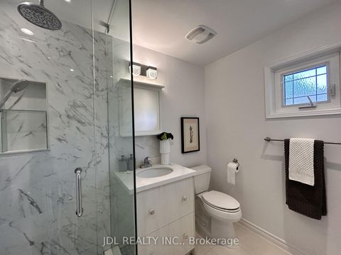 Photo 6 at 36 Chartwell Crescent, Keswick North, Georgina