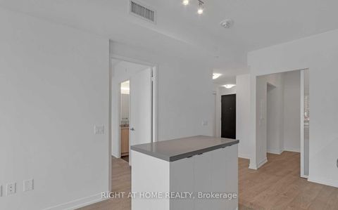 Photo 12 at 208E - 8868 Yonge Street, South Richvale, Richmond Hill
