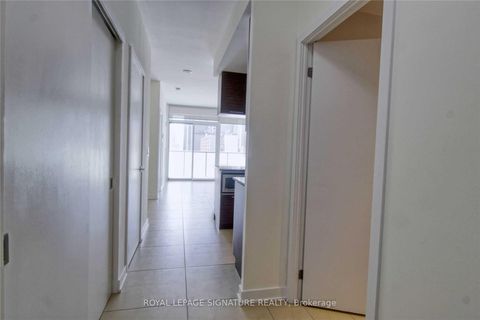 Photo 2 at 914 - 1 Market Street, Waterfront Communities C8, Toronto