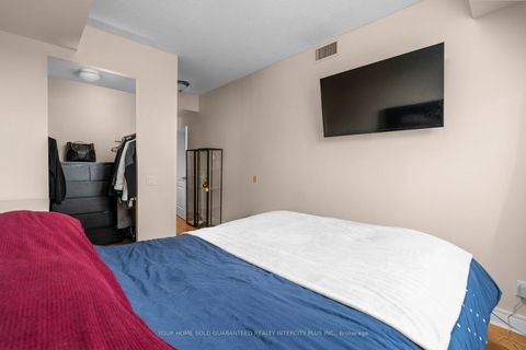 Photo 19 at 811 - 1 Clairtrell Road, Willowdale East, Toronto