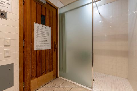 Photo 36 at 811 - 1 Clairtrell Road, Willowdale East, Toronto