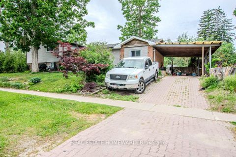 Photo 2 at 54 SPRINGDALE Drive, Cundles East, Barrie