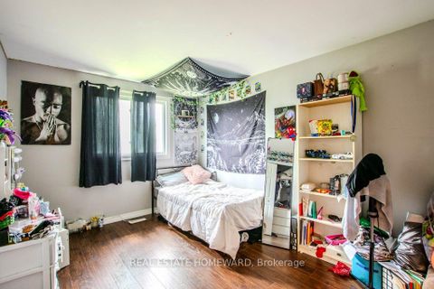 Photo 10 at 54 SPRINGDALE Drive, Cundles East, Barrie