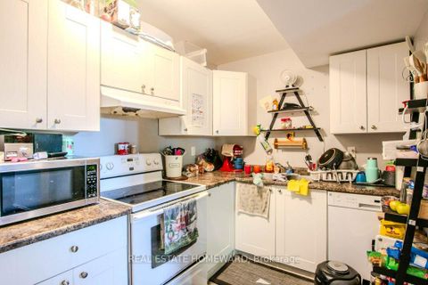 Photo 15 at 54 SPRINGDALE Drive, Cundles East, Barrie