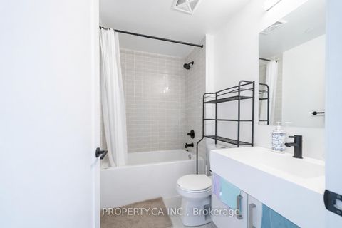 Photo 8 at 1702 - 280 Dundas Street W, Chinatown, Toronto