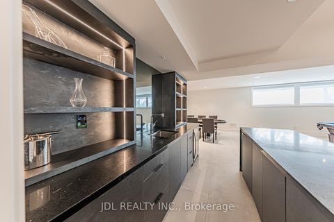 Photo 33 at 19 Fifeshire Road, Windfields, Toronto