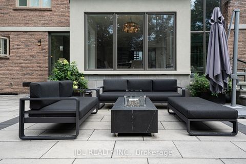 Photo 39 at 19 Fifeshire Road, Windfields, Toronto