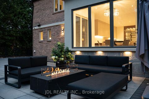 Photo 43 at 19 Fifeshire Road, Windfields, Toronto