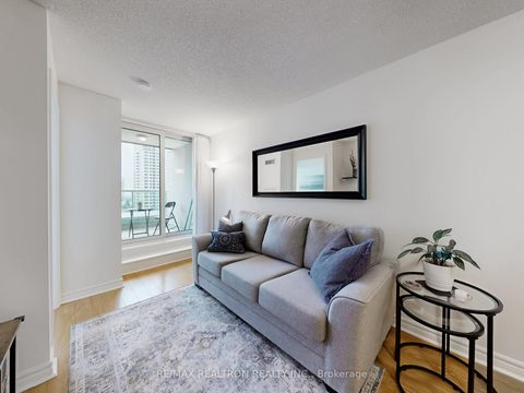 Photo 8 at 903 - 17 Barberry Place, Bayview Village, Toronto