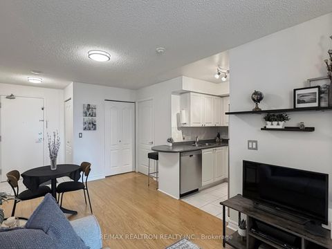 Photo 10 at 903 - 17 Barberry Place, Bayview Village, Toronto