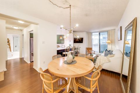 Photo 6 at 607 - 25 Maitland Street, Yonge Corridor, Toronto