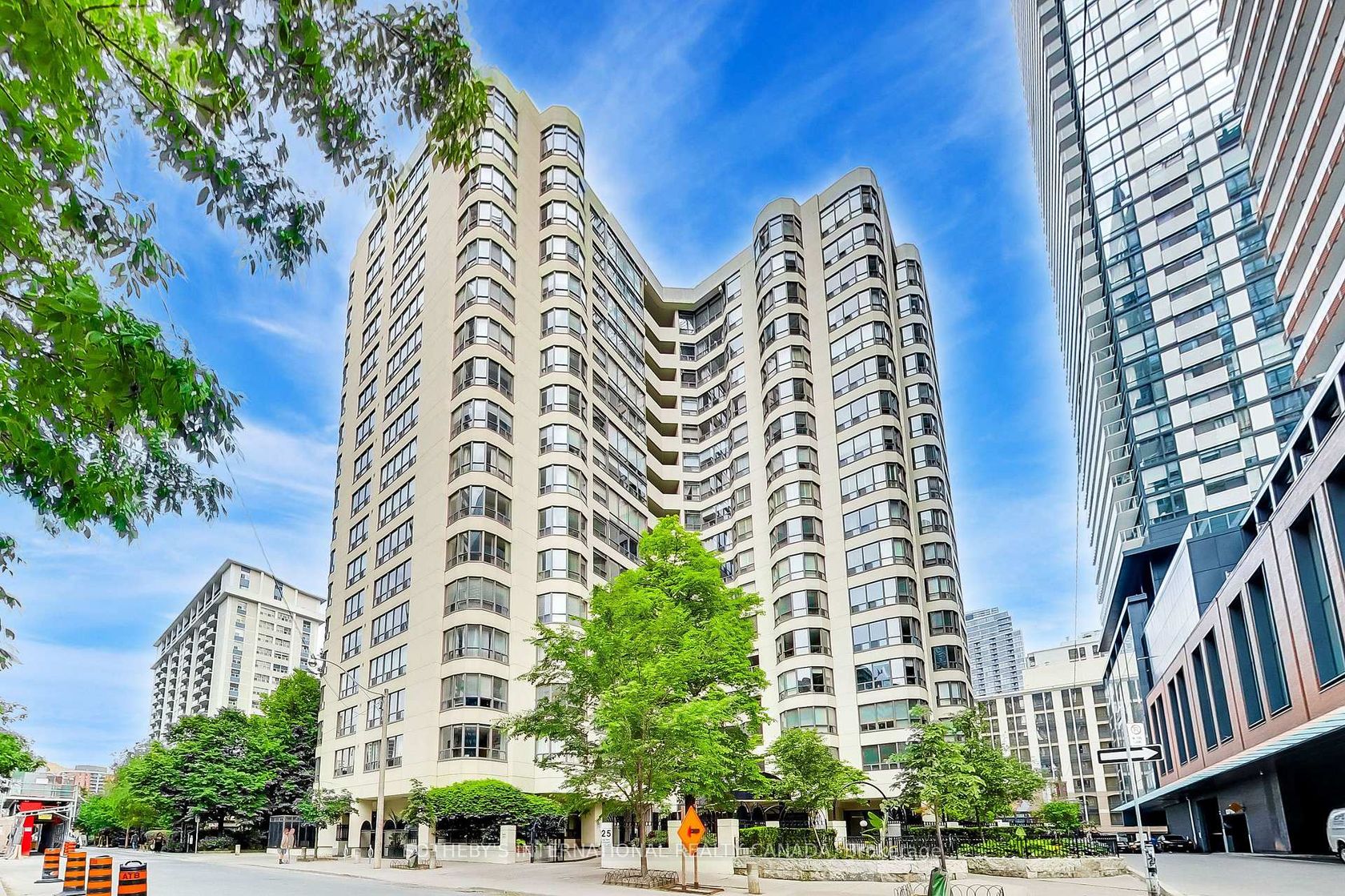 607 - 25 Maitland Street, Yonge Corridor, Toronto 