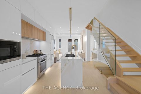Photo 5 at 30 Hillhurst Boulevard, Lawrence Park South, Toronto