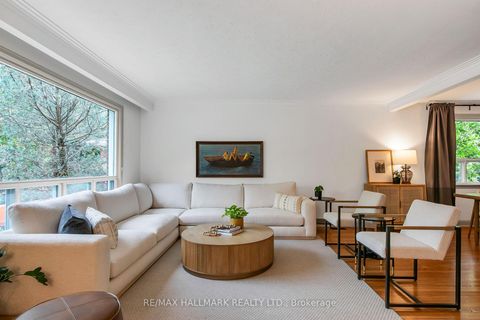 Photo 3 at 6 Suraty Avenue, Bendale, Toronto