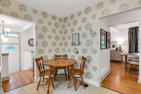 Photo 13 at 6 Suraty Avenue, Bendale, Toronto