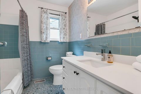 Photo 20 at 6 Suraty Avenue, Bendale, Toronto
