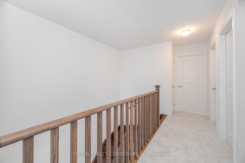 Photo 11 at 133 Fenchurch Manor Avenue, Rural Barrie Southeast, Barrie