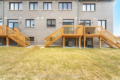 Photo 13 at 133 Fenchurch Manor Avenue, Rural Barrie Southeast, Barrie