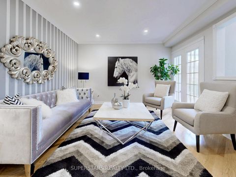 Photo 3 at 5 Jardin Hill Court, Hillcrest Village, Toronto