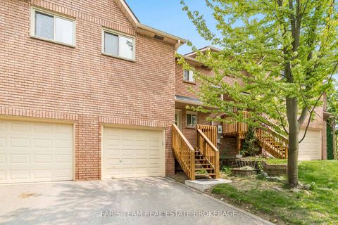 Photo 0 at 6 Pheasant Trail, Ardagh, Barrie