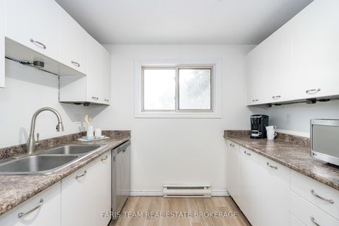 Photo 5 at 6 Pheasant Trail, Ardagh, Barrie