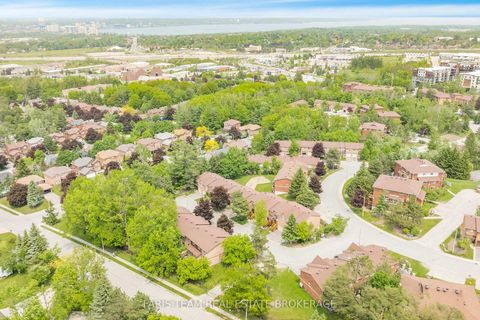 Photo 25 at 6 Pheasant Trail, Ardagh, Barrie