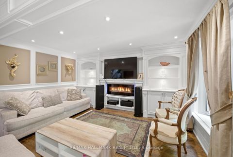 Photo 7 at 99 Carlson Drive, College Manor, Newmarket