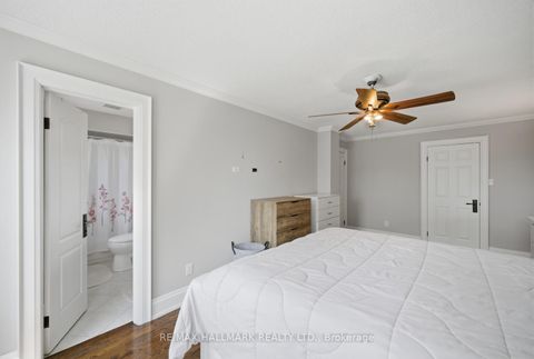 Photo 25 at 99 Carlson Drive, College Manor, Newmarket