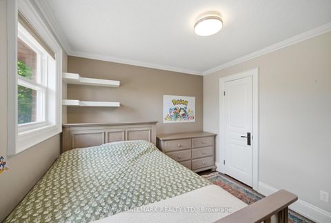 Photo 28 at 99 Carlson Drive, College Manor, Newmarket
