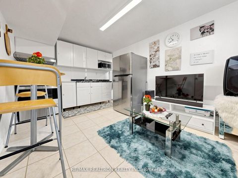 Photo 20 at 56 Candlewood Crescent, York University Heights, Toronto