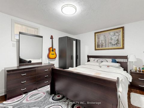 Photo 21 at 56 Candlewood Crescent, York University Heights, Toronto