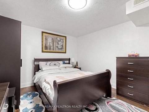 Photo 22 at 56 Candlewood Crescent, York University Heights, Toronto