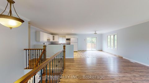 Photo 5 at 1048 Gilmore Avenue, Lefroy, Innisfil