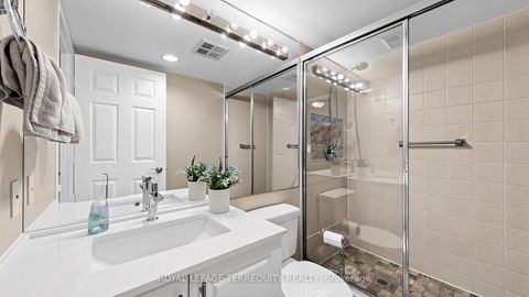 Photo 15 at 833 - 22 Southport Street, Swansea, Toronto