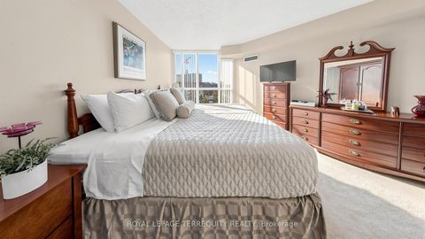 Photo 17 at 833 - 22 Southport Street, Swansea, Toronto