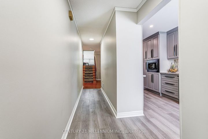 Photo 3 at 82 Horton Crescent, Central Park, Brampton