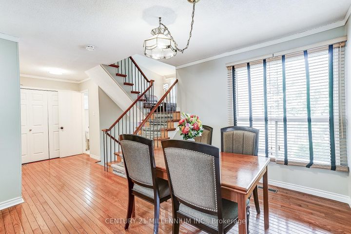 Photo 9 at 82 Horton Crescent, Central Park, Brampton