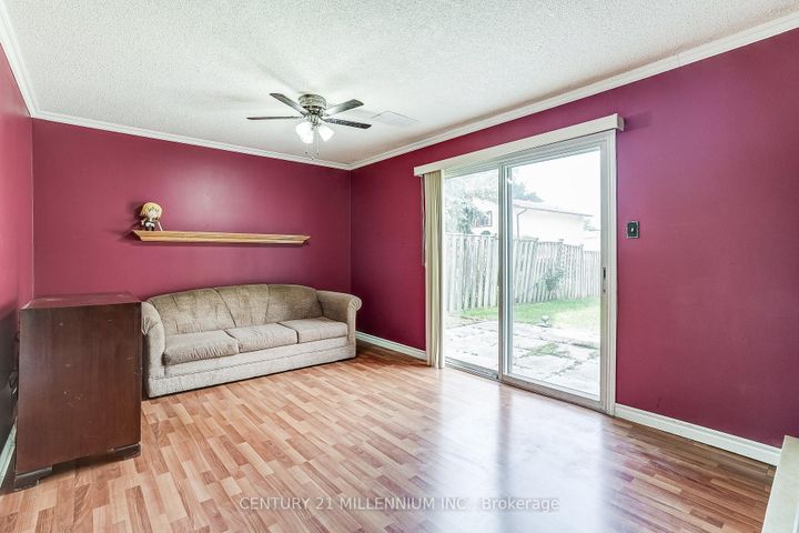 Photo 14 at 82 Horton Crescent, Central Park, Brampton