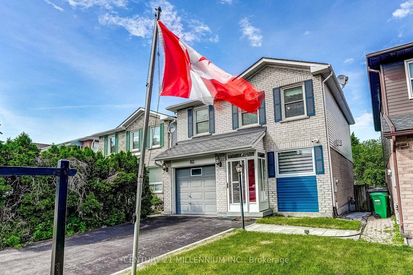 82 Horton Crescent, Central Park, Brampton 2