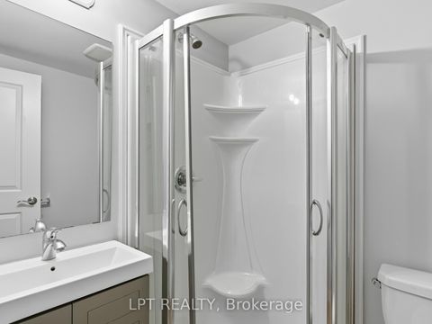 Photo 14 at 4 - 244 Penetanguishene Road, Georgian Drive, Barrie