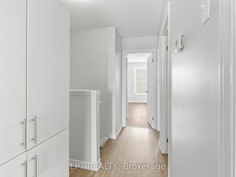 Photo 15 at 4 - 244 Penetanguishene Road, Georgian Drive, Barrie