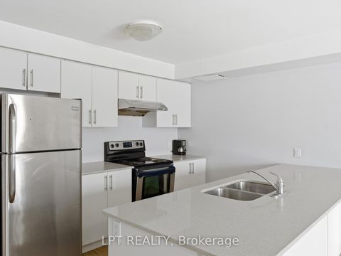 Photo 22 at 4 - 244 Penetanguishene Road, Georgian Drive, Barrie