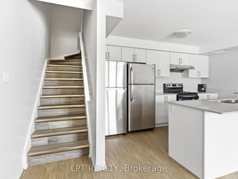 Photo 25 at 4 - 244 Penetanguishene Road, Georgian Drive, Barrie