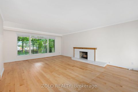 Photo 5 at 17 Hi Mount Drive, Bayview Village, Toronto