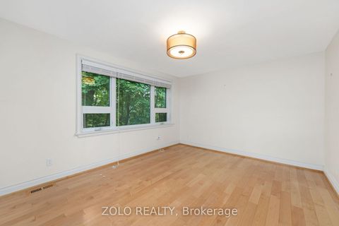 Photo 19 at 17 Hi Mount Drive, Bayview Village, Toronto